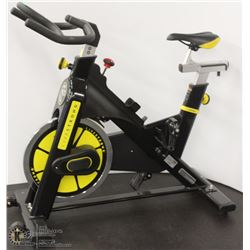MATRIX LIVESTRONG SPIN BIKE