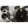 Image 1 : 80 LB CURL BAR