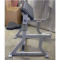 HAMMER STRENGTH PREACHER CURL BENCH