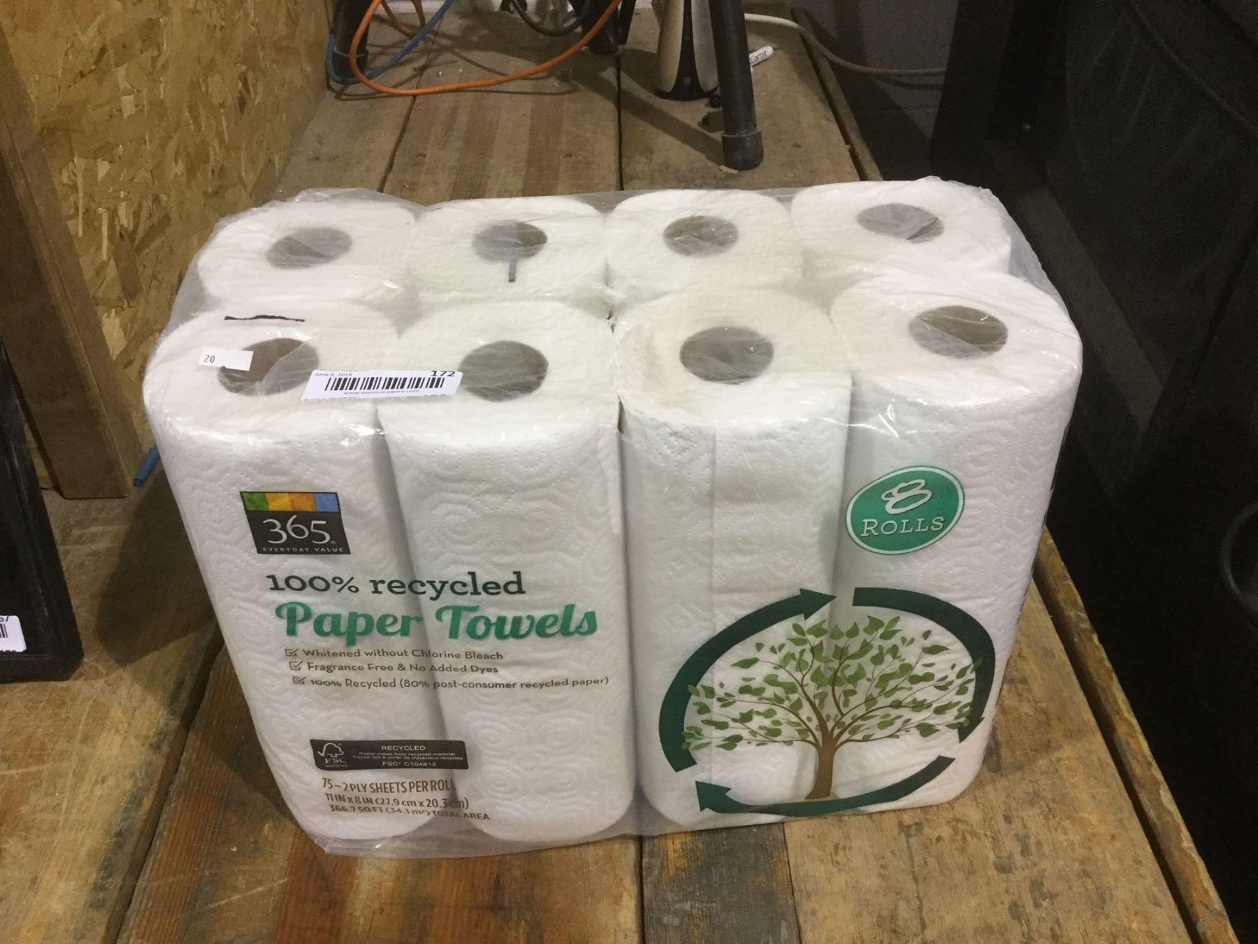 365 Everyday Value Paper Towel Rolls 8-Pack