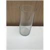 Image 1 : Clear Vase