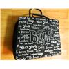 Image 5 : BORATZ CASE WITH ASSORTED DOLL CLOTHING