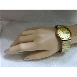 WATCH - BULOVA - NO GLASS