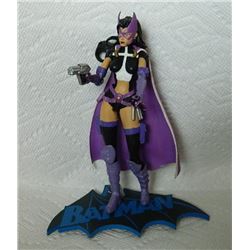 HUSH ACTION FIGURE WITH BATMAN STAND - HUNTRESS - CAPE HAS MARKS ON BACK