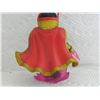 Image 2 : MINI FIGURE - WITH CAPE & PINK STAND