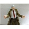 Image 2 : HUSH ACTION FIGURE WITH BATMAN STAND - COMMISIONER GORDON