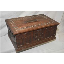 Georgian gothic oak bible box circa 1800 with original hinges, brass lock and handles 20 1/2  X 13  