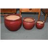 Image 1 : Set of three graduating sized round glazed pottery planters, largest 16" in diameter