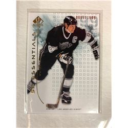 2009-10 UPPER DECK SP AUTHENTIC HOCKEY ESSENTIALS #158 WAYNE GRETZKY (0055/1999)