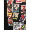 Image 3 : HOCKEY TRADING CARDS LOT