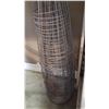 Image 2 : STACK OF TOMATOE CAGES