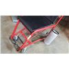 Image 2 : RED WHEEL CHAIR