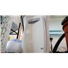 Image 2 : 2 FANS, AIR PURIFIER, AND VAPORIZER