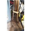 Image 2 : LOT OF LONG HANDLE TOOLS