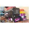 Image 1 : 2 CASES PLASTIC ANCHORS