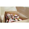 Image 2 : LARGE BOX OF LIGHT BULBS, 640