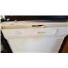 Image 2 : WHITE WESTING HOUSE BUILT IN DISHWASHER