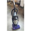 Image 1 : BISSEL BAGLESS VACCUM