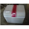 Image 1 : KOOLATRON ELECTRIC COOLER
