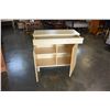 Image 3 : MAPLE CUPBOARD