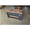 Image 1 : DOME STORAGE TRUNK