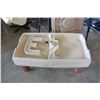 Image 2 : KIDS BROWN PLASTIC SAND PLAY BOX