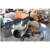Image 2 : 16" WESTERN SADDLE ABETA