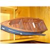 Image 1 : BOAT SHAPE SHELF