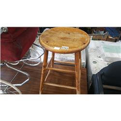 WOOD STOOL AND ENDTABLE