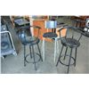 Image 1 : THREE BARSTOOLS