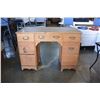 Image 2 : 7 DRAWER DESK