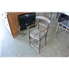 Image 2 : VINTAGE KIDS CHAIR
