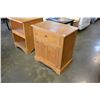 Image 2 : 2 PINE ENDTABLES