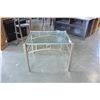 Image 2 : GLASSTOP ENDTABLE