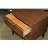 Image 3 : TWO DRAWER NIGHTSTAND