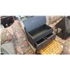 Image 2 : WICKER STAND AND BLACK STORAGE BOX