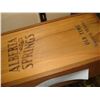 Image 2 : 2 FISHING REELS AND WOOD BOX