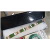 Image 2 : EASTERN JADE BRACELET AND BAG OF JADE ETC JEWELLRY