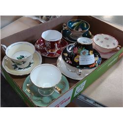 SHELLEY AYNSLEY AND ROYAL ALBERT CHINA CUPS AND SAUCERS