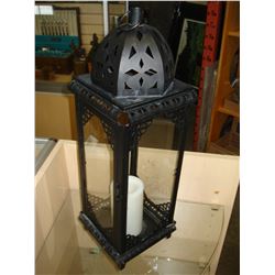 METAL CANDLE LANTERN