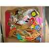 Image 1 : COLLECTIBLE BUTTONS AND MINI HOCKEY STICKS