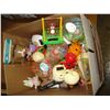 Image 1 : BOX OF SOLAR DECORATIONS