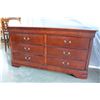 Image 2 : MODERN 6 DRAWER DRESSER