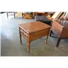 Image 2 : VINTAGE MAPLE 1 DRAWER NIGHTSTAND