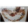 Image 2 : FRAMED HEART PICTURE MADE OF REAL DRIED FLOWERS