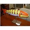 Image 1 : PETER TOTH CARVED FISH
