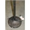 Image 3 : FLOOR LAMP WITH STAINED GLASS SHADE