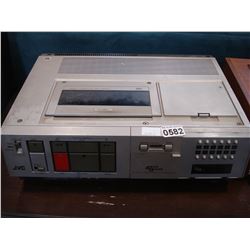 JVC 4 HEAD 8 HOUR VIDEO CASETTE RECORDER MODEL HR-7200U