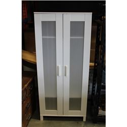 WHITE WARDROBE
