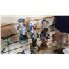 Image 2 : SIGNED SOAPSTONE AND OTHER FIGURES W/ BUTTONS
